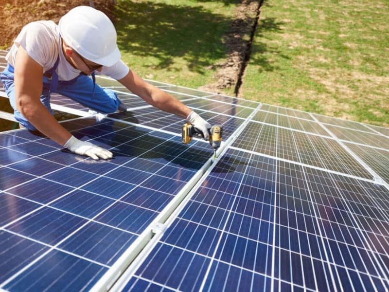Solar Energy Contractors & Solar Panel Installers